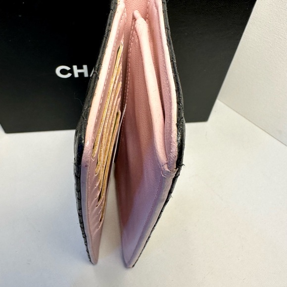 Chanel Bow Yen bi-fold wallet - Picture 5 of 9